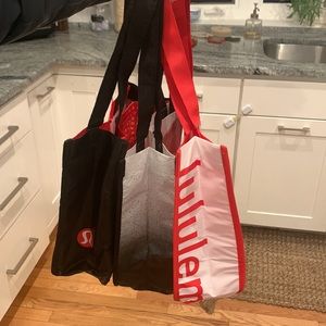 Bundle of 3 lululemon snap close shopping bags purse